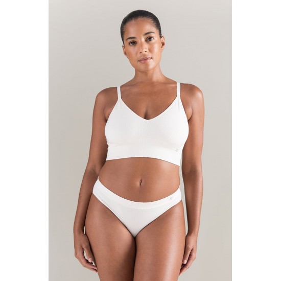 The TENCEL™ Seamless Bralette White Sand